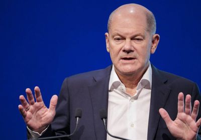 شولتس وترامب يؤكدان استعدادهما للعمل لعودة السلام لأوروبا