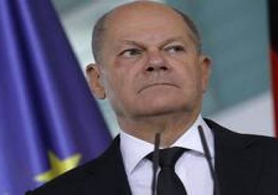 المستشار الألماني سيوافق على إجراء تصويت على الثقة قبل عيد الميلاد