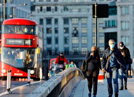 نمو الأجر الأسبوعي في المملكة المتحدة بنسبة 4.8%