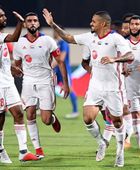 الشارقة يتصدر الدوري بالفوز على النصر وتعادل شباب الأهلي مع كلباء