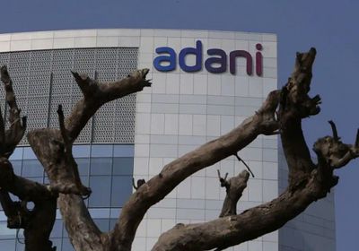 انهيار أسهم "أداني" بعد اتهامات بالرشوة والاحتيال