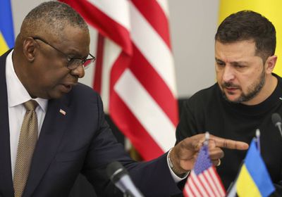    زيلينسكي يطالب حلفاءه بتوفير نظام دفاع جوي قوي