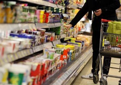 تراجع مبيعات التجزئة في بريطانيا وسط ارتفاع التضخم