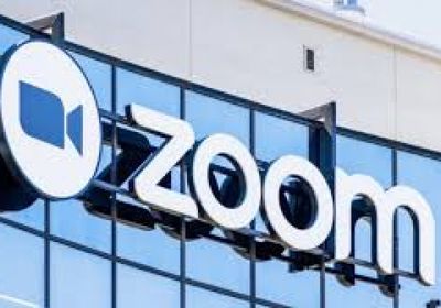 "زووم" تسجل إيرادات وأرباحًا أفضل من التوقعات