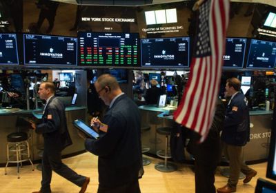 تراجع مؤشرات الأسهم الأمريكية