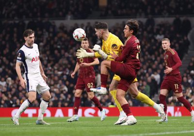 مدرب توتنهام محبط بعد التعادل مع روما بالدوري الأوروبي