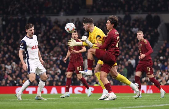 مدرب توتنهام محبط بعد التعادل مع روما بالدوري الأوروبي