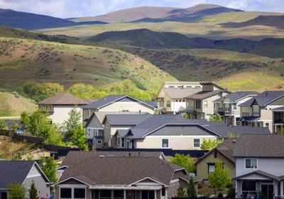 إقبال على شراء المساكن في الولايات المتحدة والنمو 2%