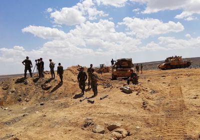    عناصر مسلحة تنسحب من حلفايا بسوريا