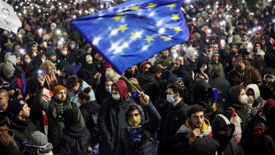 آلاف المتظاهرين المؤيدين للاتحاد الأوروبي في شوارع جورجيا