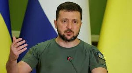 زيلينسكي يحث بايدن على حشد الدعم لانضمام أوكرانيا إلى حلف الأطلسي