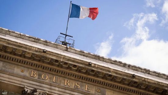 ارتفاع تكلفة اقتراض فرنسا مع تزايد المخاوف السياسية
