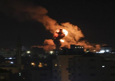 جيش الاحتلال يقصف محيط بلدة يارون جنوبي لبنان