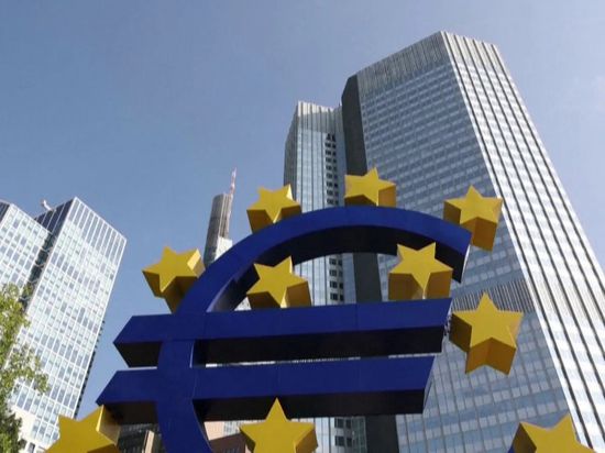 التضخم في منطقة اليورو يتجاوز الـ 2% مجددًا