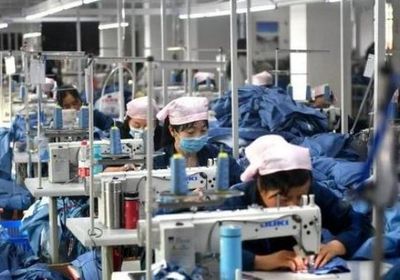 إندونيسيا تعزز الاقتصاد برفع الحد الأدنى للأجور 6.5%