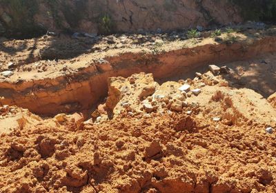 ارتفاع عدد قتلى انهيار أرضي في أوغندا إلى 2