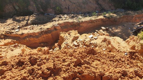 ارتفاع عدد قتلى انهيار أرضي في أوغندا إلى 2