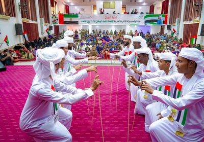 عرفانا بدورها التنموي.. احتفال جماهيري في شبوة بالعيد الوطني الإماراتي