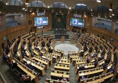 البرلمان الأردني يمنح الثقة لحكومة جعفر حسان