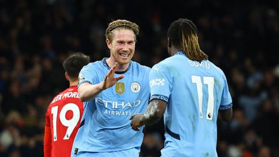بثلاثية نظيفة مانشستر سيتي يعود للانتصارات