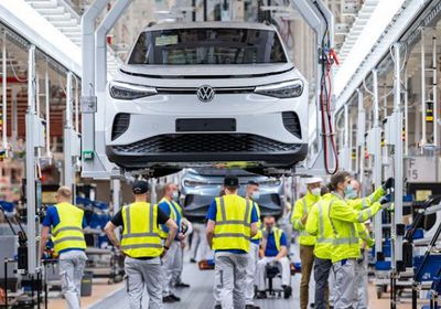 إضراب وشيك في مصانع فولكسفاغن بألمانيا