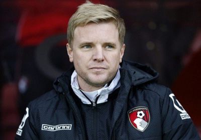 مدرب بورنموث يشيد بأداء لاعبيه الدفاعي بعد الفوز على توتنهام