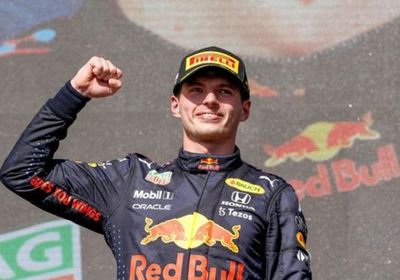 ماكس فرستابن ينتظر طفله الأول من ابنة بطل العالم ثلاث مرات