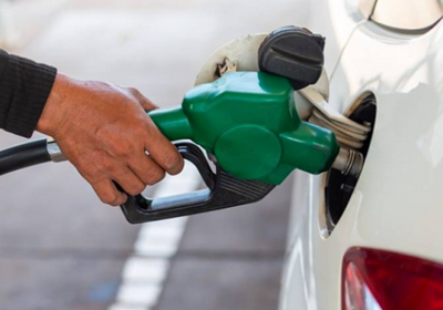 أسعار البنزين في أمريكا تسجل أدنى مستوى منذ 3 سنوات