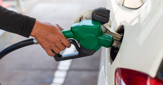 أسعار البنزين في أمريكا تسجل أدنى مستوى منذ 3 سنوات