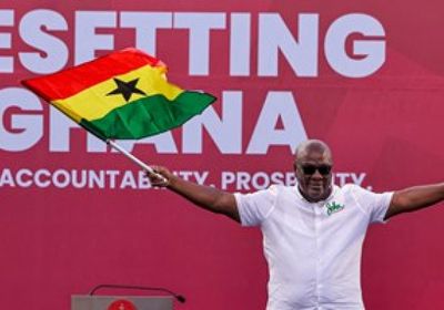 فوز مرشح المعارضة جون ماهاما في الانتخابات الرئاسية في غانا