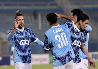 بيراميدز يحافظ على الصدارة بتعادله مع دجوليبا في مالي