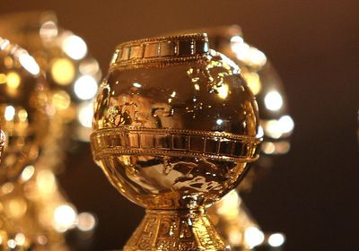 نتفليكس تتصدر ترشيحات جوائز الجولدن جلوب 2024