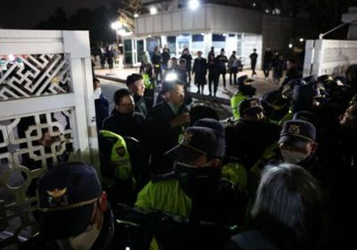 الأحكام العرفية تقود قائدي الشرطة الوطنية وشرطة سول للاعتقال