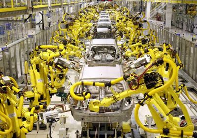 ستيلانتيس وكاتل تتعاونان لبناء مصنع بطاريات في إسبانيا