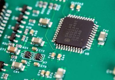 أمريكا تدعم صناعة الرقائق بـ 6.1 مليار دولار لميكرون تكنولوجي