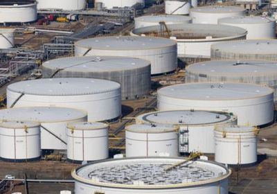 "آي إن جي": التوترات التجارية تهدد أسواق الطاقة والسلع