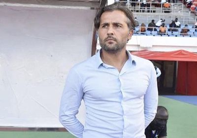 مولودية الجزائر ينفصل عن مدربه بوميل بالتراضي