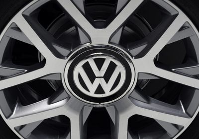 فولكس تعرض زيادة أجور عمال مصنع تينيسي والنقابة ترفض