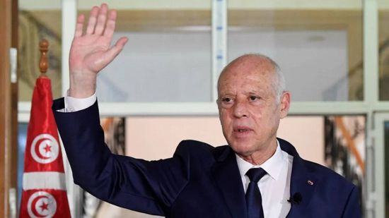 الرئيس التونسي: الإخوان عملاء وخونة