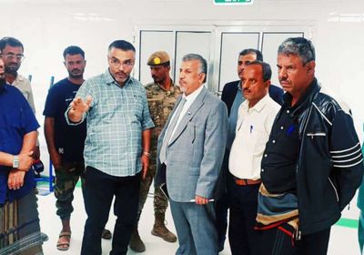 فريق التواصل يتفقد خدمات مستشفى الرازي في أبين