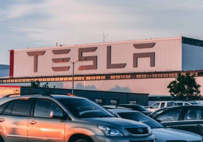 تسلا تقرر رفع أسعار موديل "إس" 5000 دولار