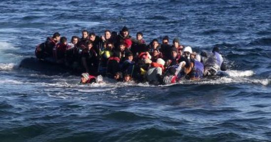 خفر السواحل اليوناني ينتشل جثث 8 مهاجرين بعد تصادم قبالة رودس