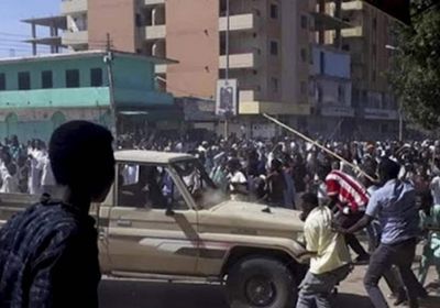 مقتل ثلاثة عاملين في برنامج الأغذية العالمي بقصف في السودان