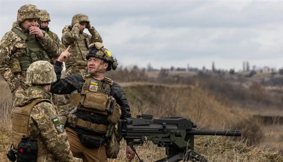 الجيش الأوكراني يعلن انسحابه من مناطق في دونيتسك