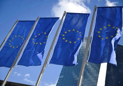 رئيس البنك المركزي النمساوي يرفض خفض الفائدة