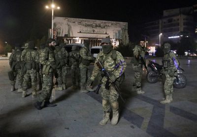 سوريا.. العثور على مخبأ أسلحة بجبال مصياف