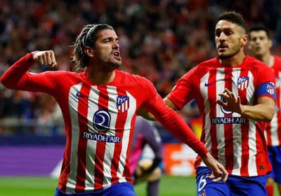 برشلونة يسقط أمام أتلتيكو مدريد بثنائية