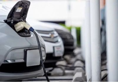 إندونيسيا تقدم حوافز ضريبية لجذب مصنعي السيارات الكهربائية