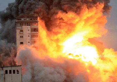 قوات إسرائيلية تنسف منازل سكنية غرب جباليا