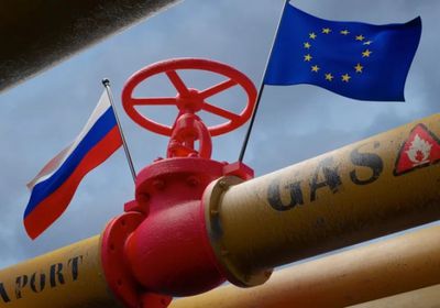 شركات أوروبية تسعى لضمان استمرار عبور الغاز الروسي